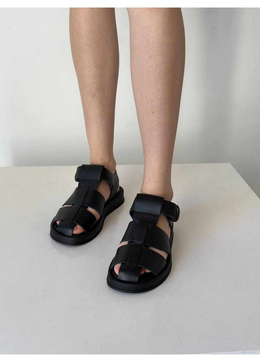 Шкіряні жіночі сандалі VZUTIK (276978264)