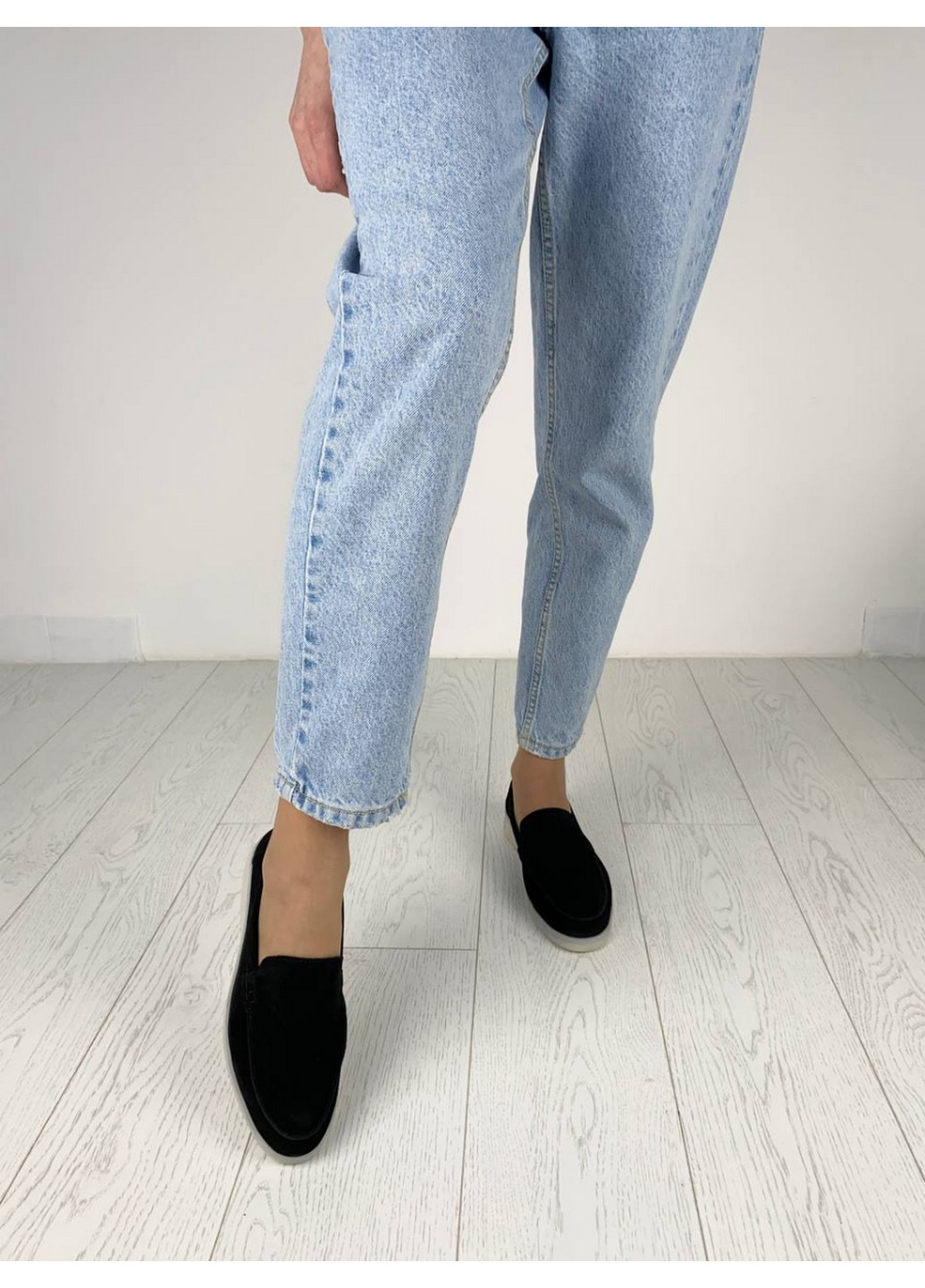 VZUTIK Замшеві жіночі лофери чорний з натуральна шкіра, україна — (276978341)