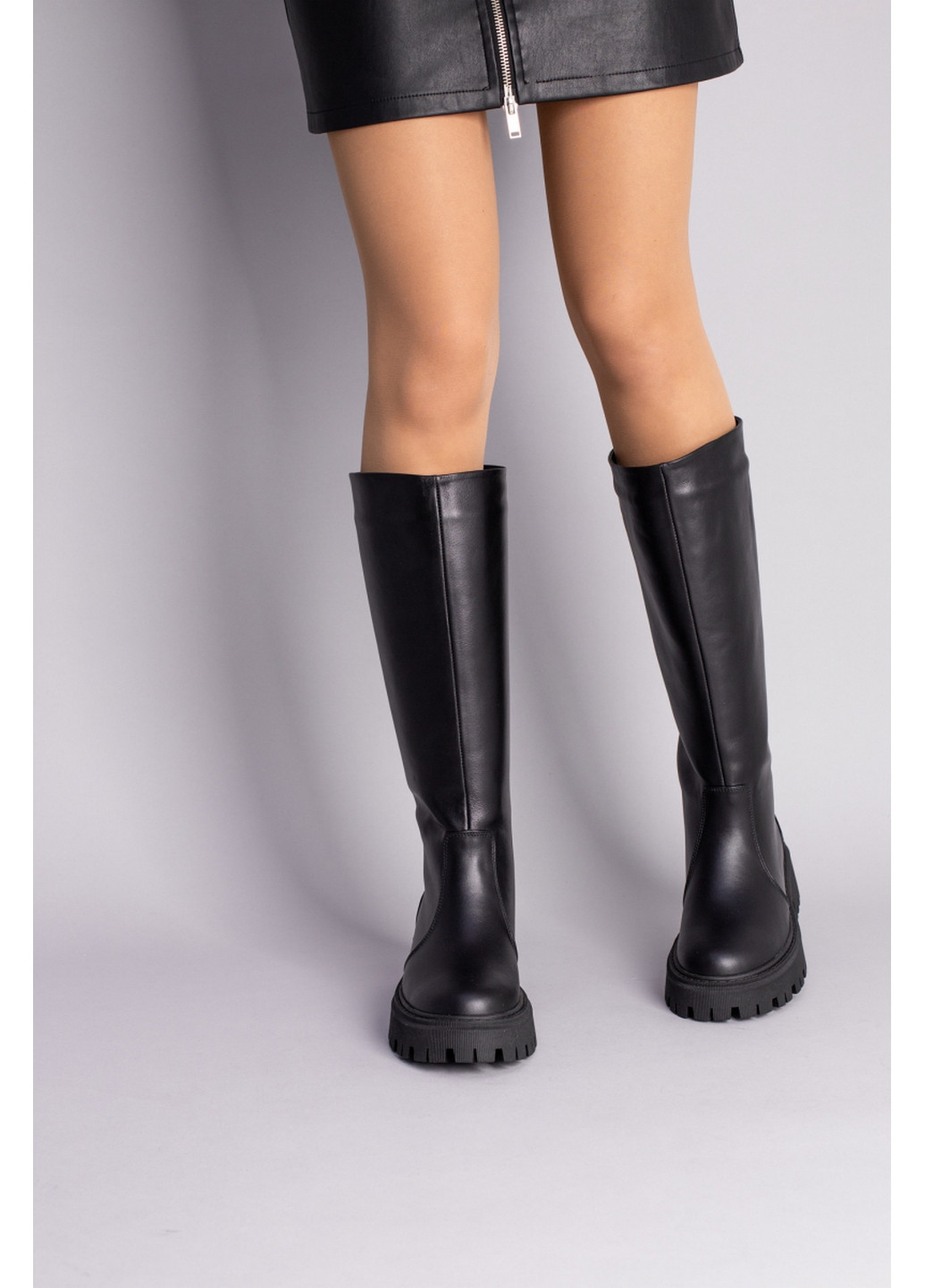 Осенние кожаные женские сапоги-трубы VZUTIK