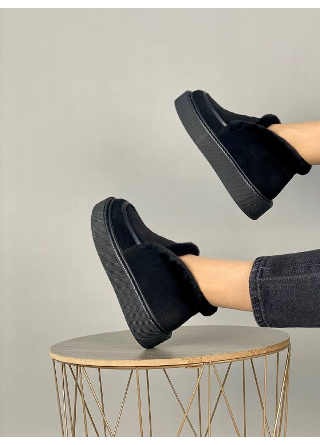 VZUTIK Замшеві жіночі лофери чорний з натуральна замша, україна — (276979331)