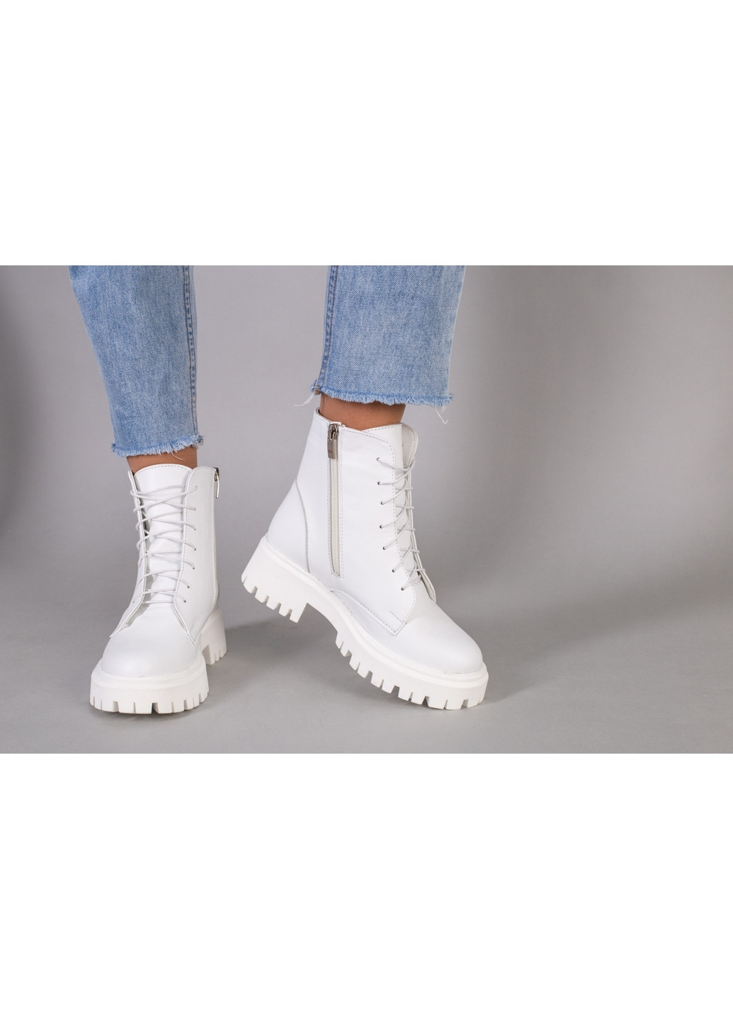 Осенние кожаные женские ботинки VZUTIK