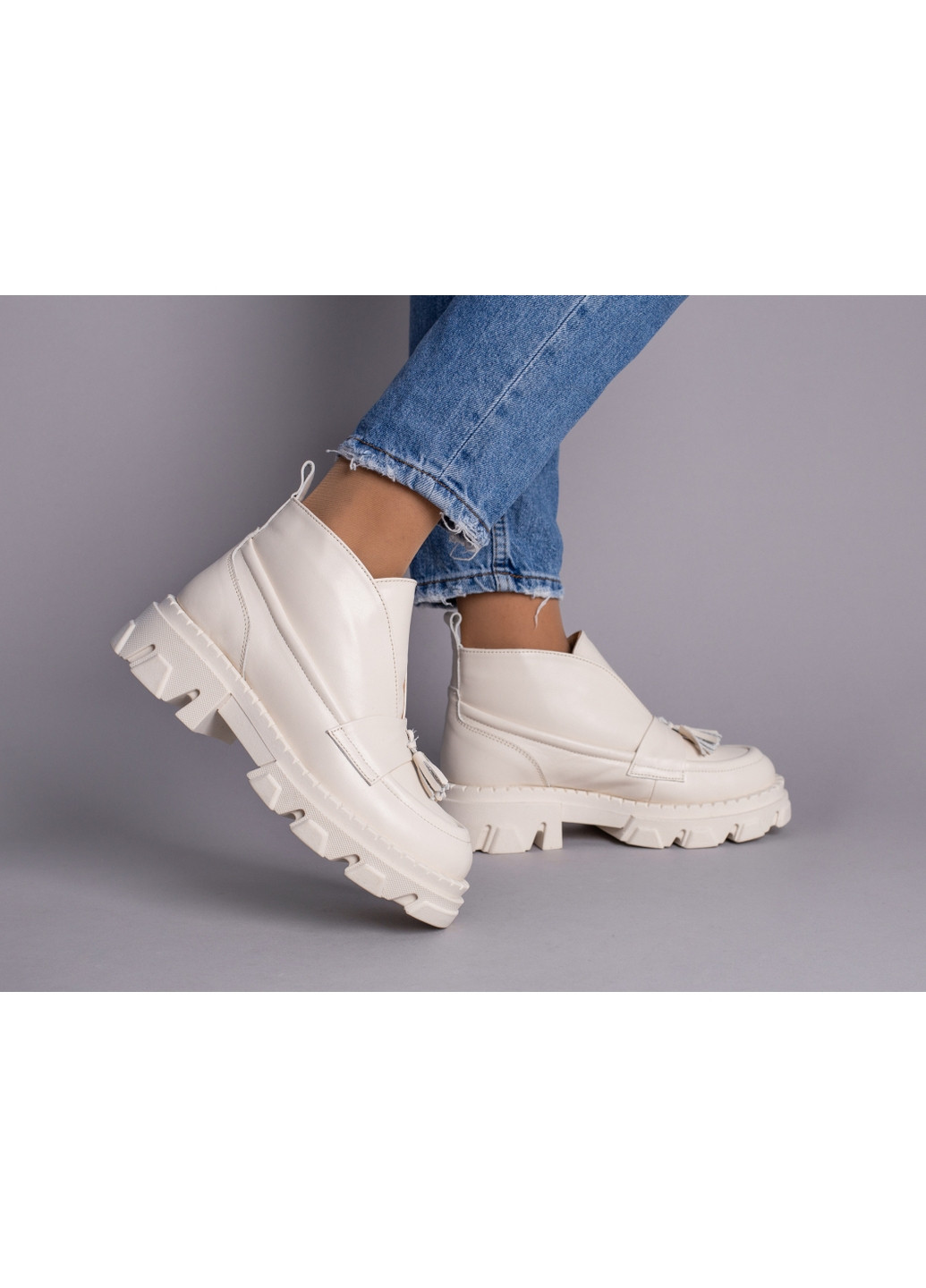 VZUTIK Кожаные женские лоферы молочный з натуральная кожа, украина — (276978122)