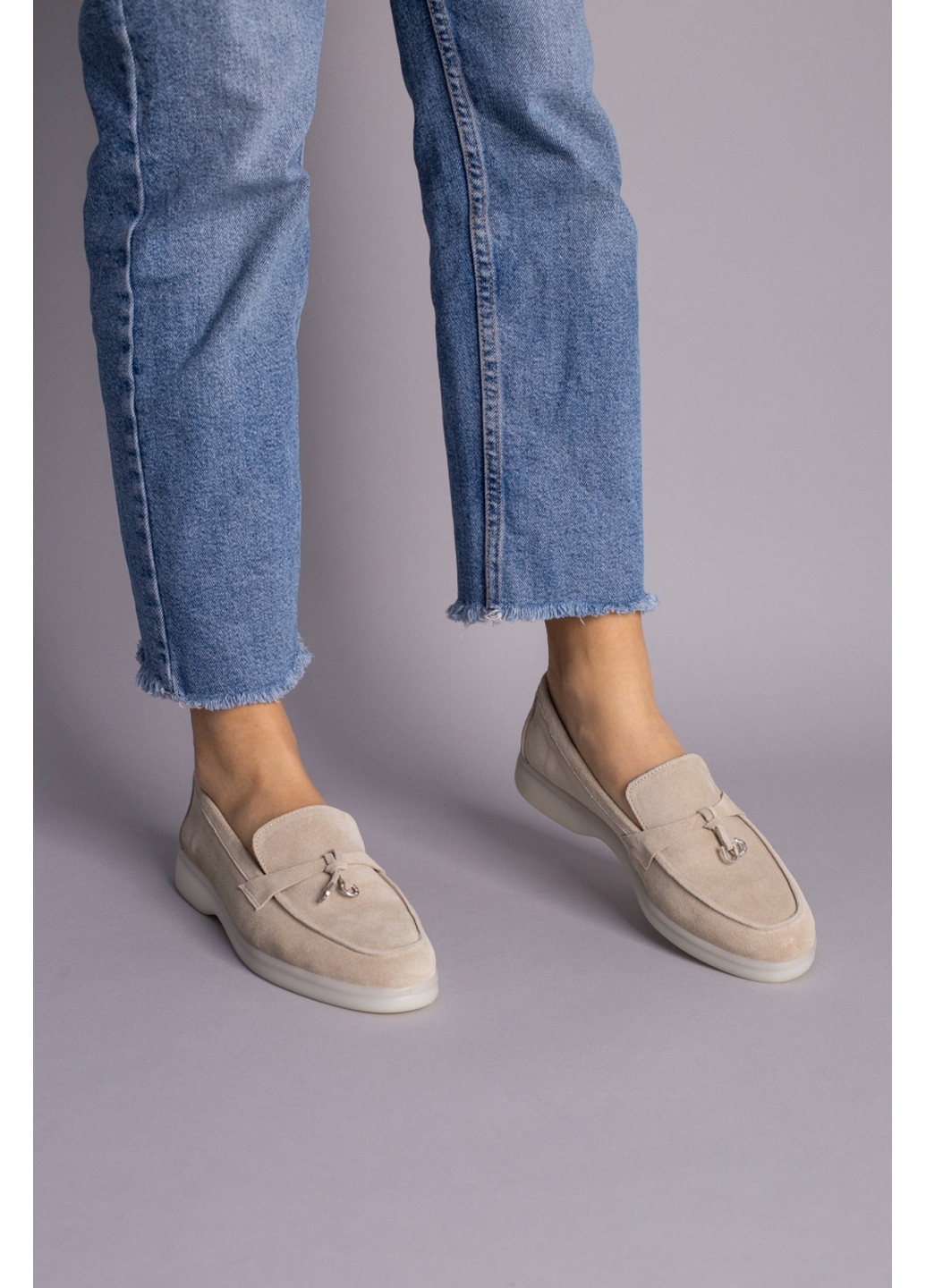 VZUTIK Замшеві жіночі лофери бежевий з натуральна шкіра, україна — (276978210)