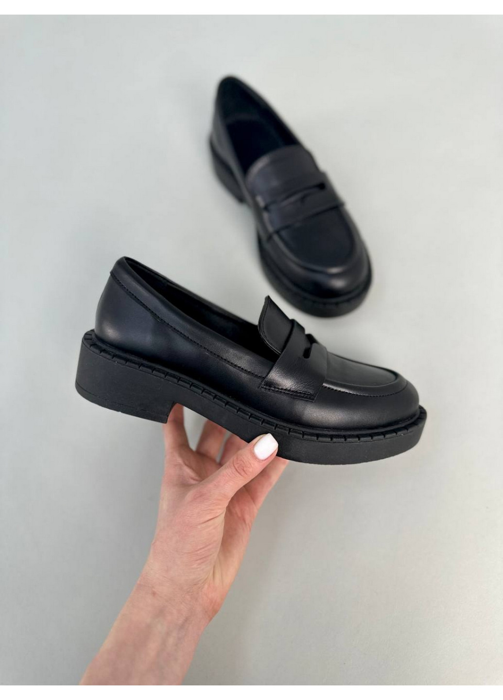 VZUTIK Шкіряні жіночі лофери чорний з натуральна шкіра, україна — (276980206)