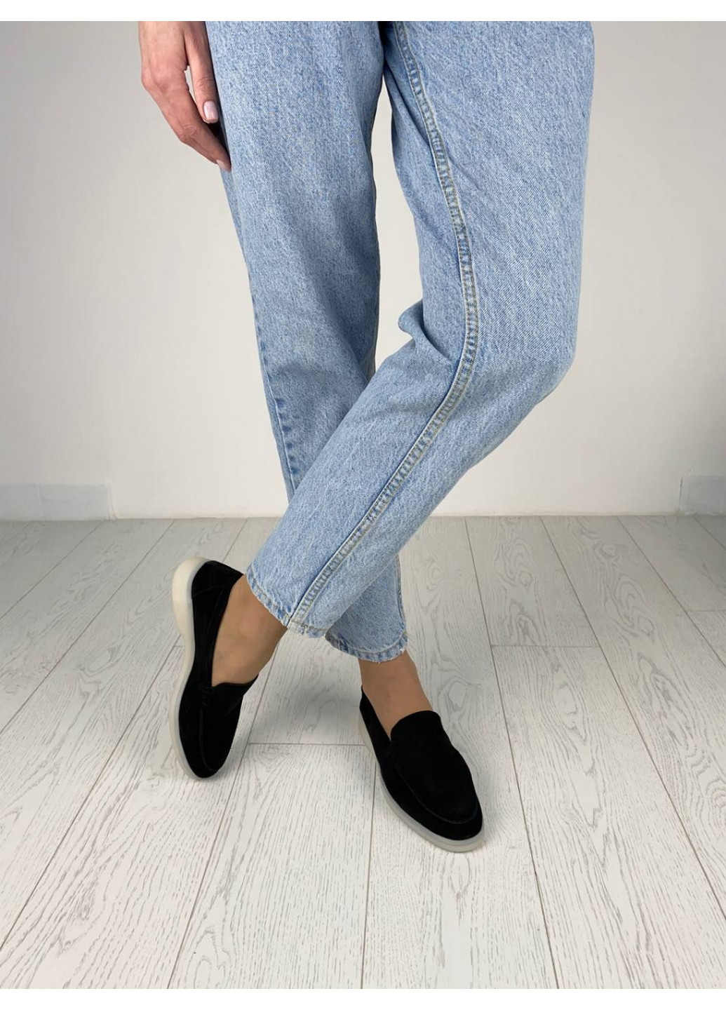 VZUTIK Замшеві жіночі лофери чорний з натуральна шкіра, україна — (276979180)