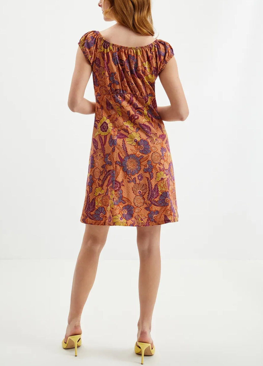 Оранжевое повседневный платье Orsay с цветочным принтом