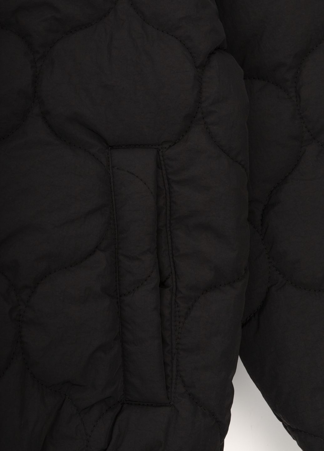 Чорна демісезонна куртка XZKAMI