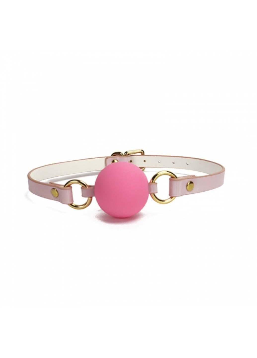 Силіконовий кляп-кулька із золотою фурнітурою Mouth Gags Toys Pink Bdsm4u (277229410)