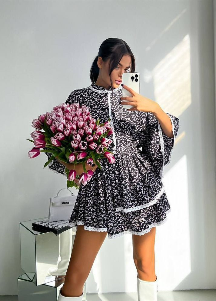 Черное нежное и невероятно романтичное платье Украина с цветочным принтом
