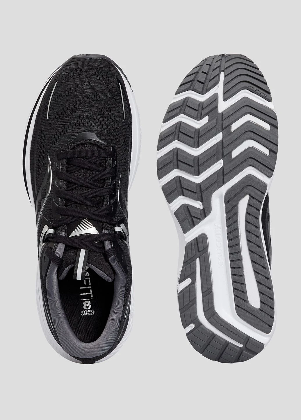 Черные демисезонные черные кроссовки для бега omni 21 Saucony