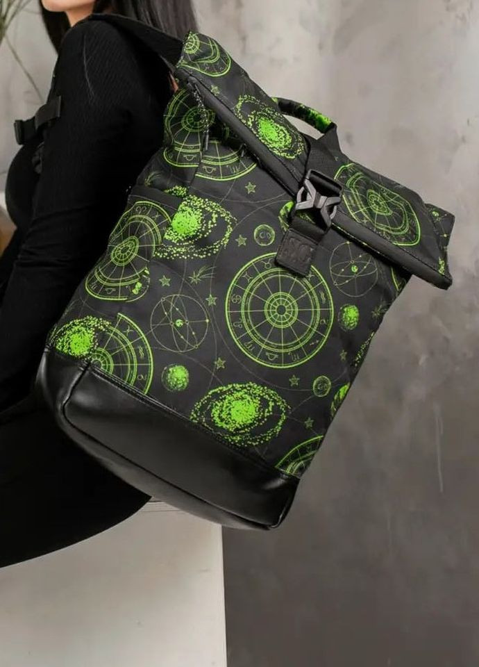 Рюкзак роллтоп Travel bag черно-зеленая астрология RKTB04146 SG (277610065)