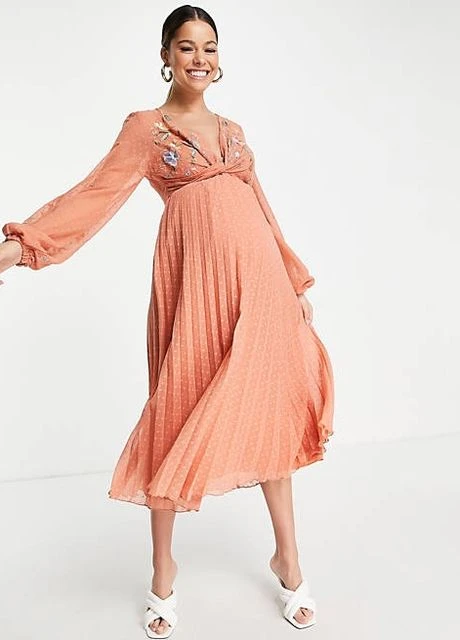Розовое платье Asos