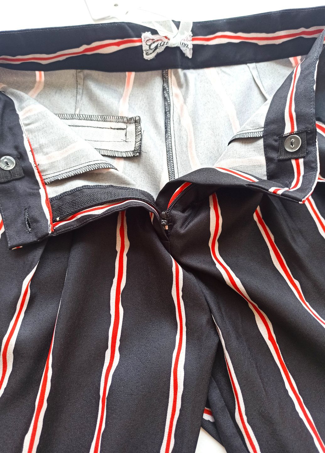 Чорний літній комплект костюм жакет + шорти-бермуди для дівчинки ge650672/616668 чорний полосатий Gaialuna