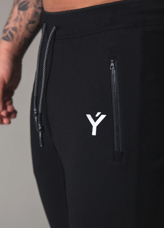 Черные спортивные демисезонные брюки Lyft