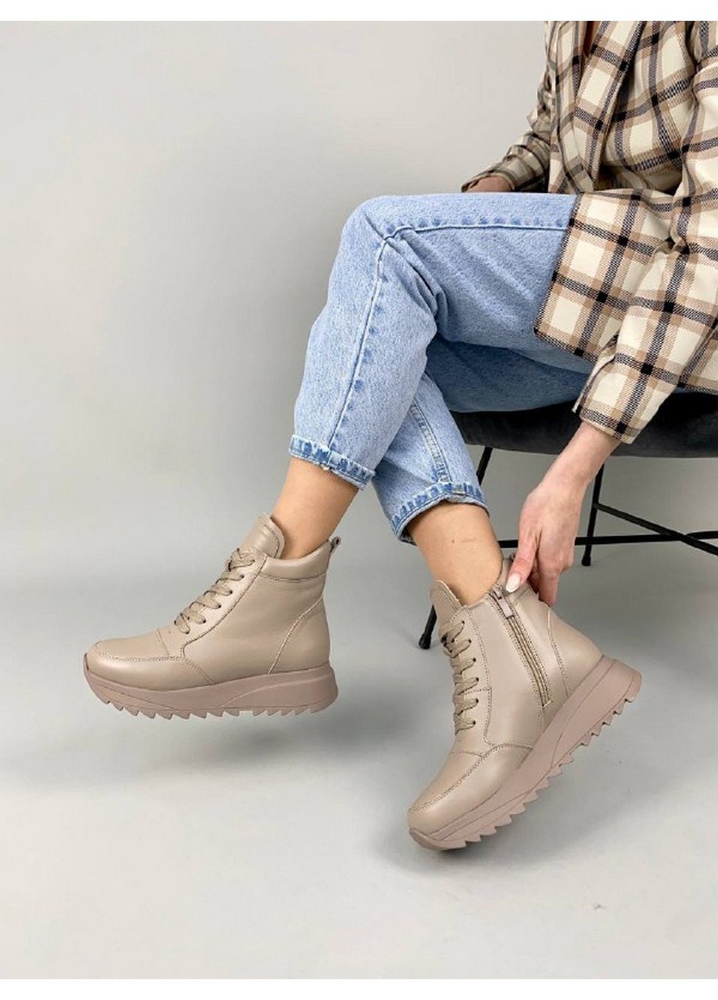 Кожаные женские кроссовки VZUTIK бежевые всесезоны (277693653)