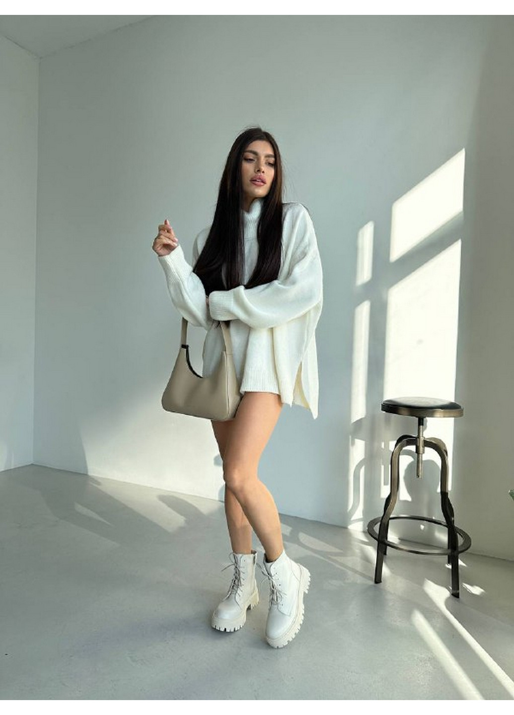 Осенние кожаные женские ботинки VZUTIK