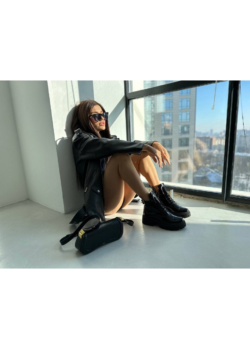 Осенние кожаные женские ботинки VZUTIK
