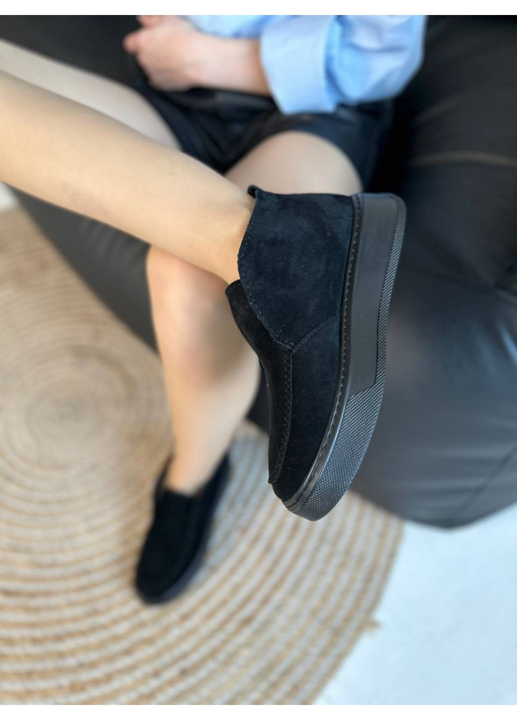 VZUTIK Жіночі замшеві лофери чорний з натуральна замша, україна — всесезон (277691914)