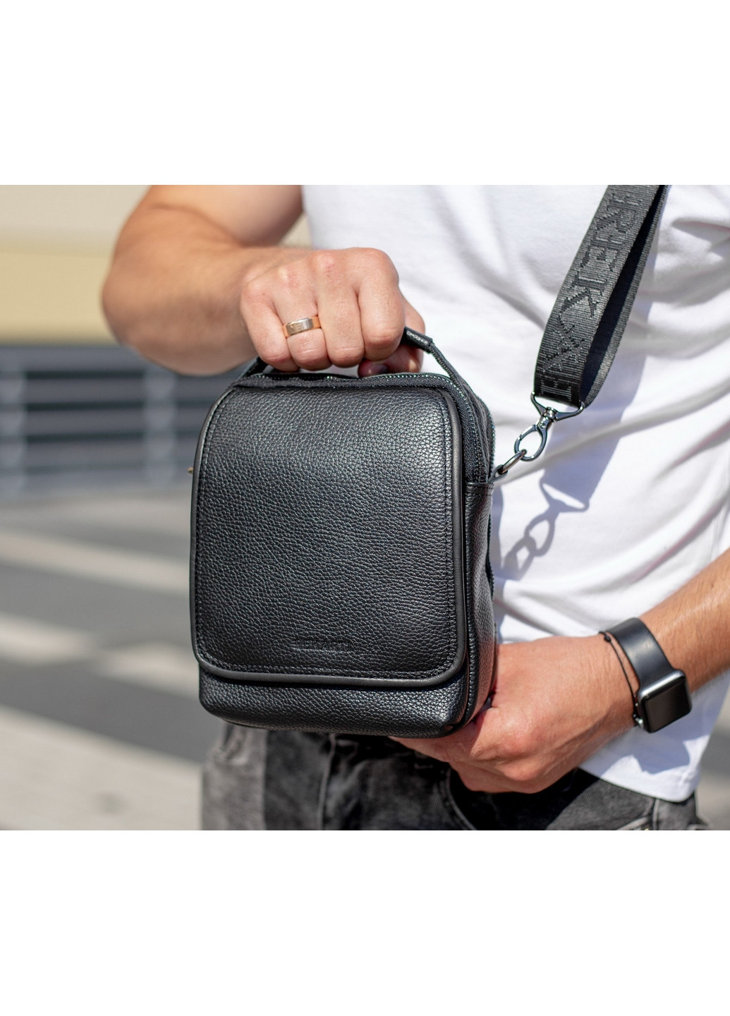 Шкіряна чоловіча сумка через плече Tiding Bag (277690537)