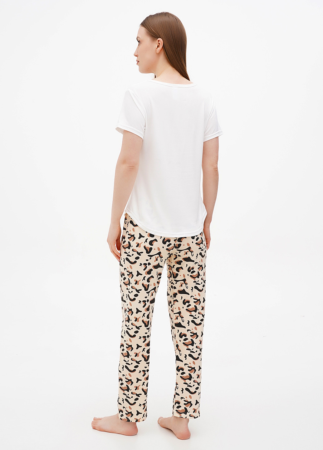 Біла всесезон піжама жіноча ( футболка, штани) футболка + штани Saimeiqi