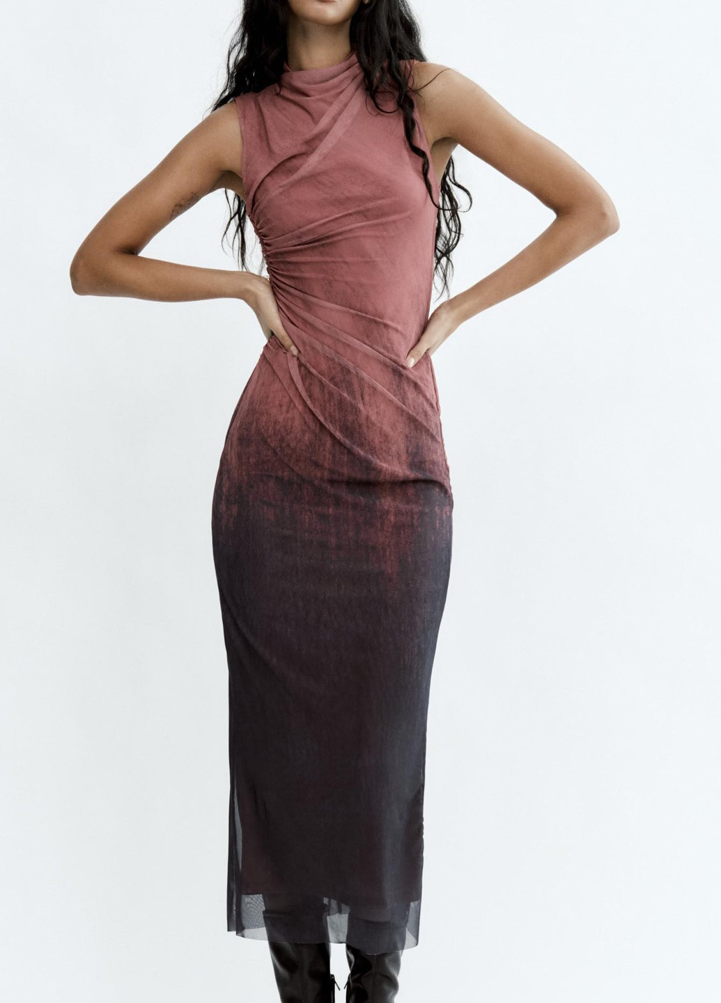 Бордова повсякденний сукня Zara з абстрактним візерунком