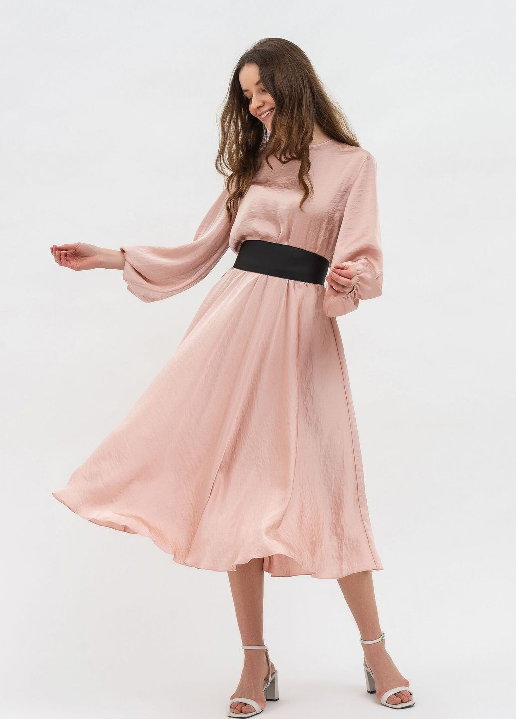 Розовое деловое платье Lesia однотонное