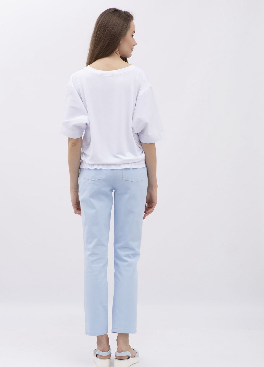 Белая демисезонная блуза Lesia Виаль 01