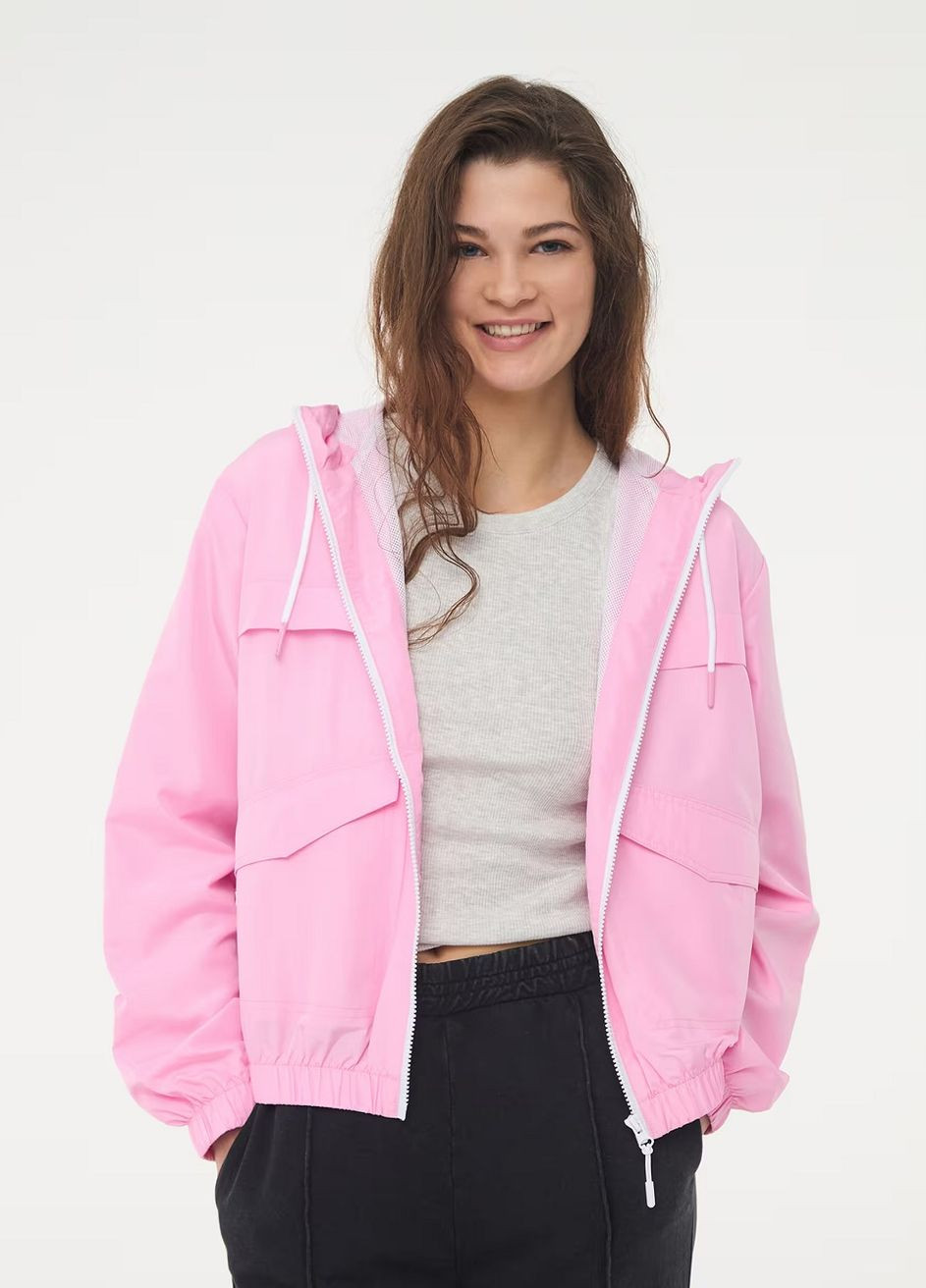 Розовая демисезонная куртка стограммовка жен Terranova