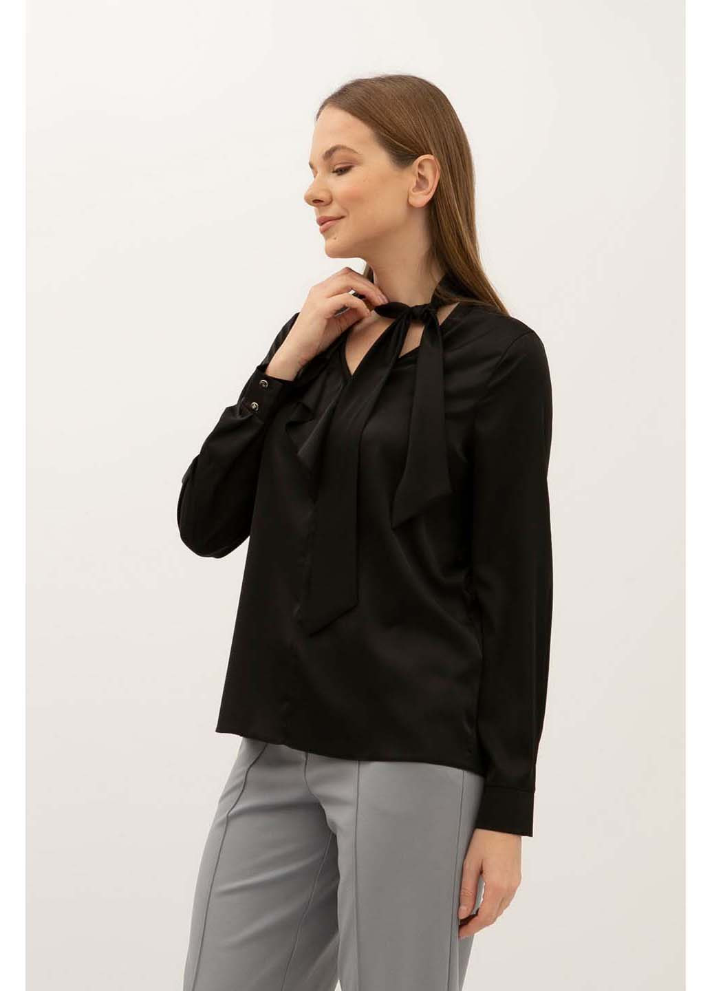 Черная демисезонная блуза флуро 02 Lesia
