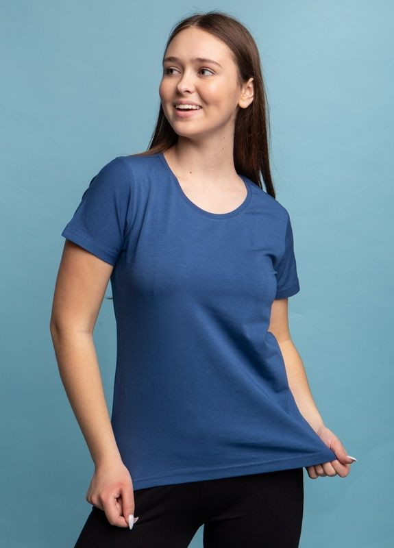 Синяя всесезон футболка женская однотонная Nicoletta
