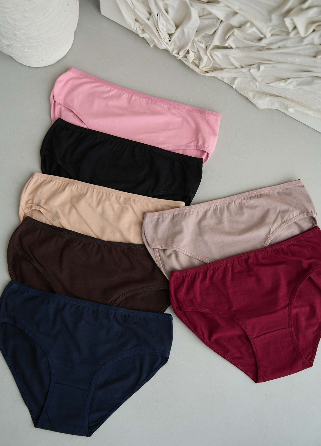 Набір жіночих трусиків тижнів батал Nicoletta (277978621)