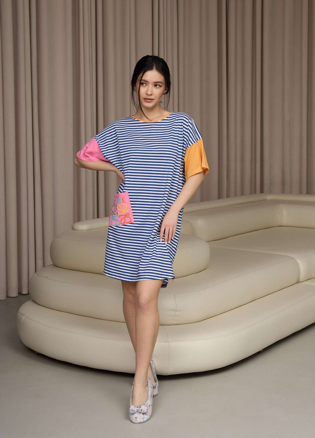 Туника полосатая с разноцветными рукавами и карманом Nicoletta (277978919)