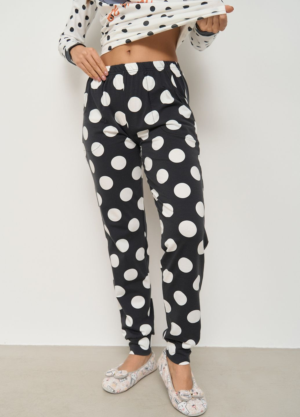 Белая женский комплект со штанами Nicoletta