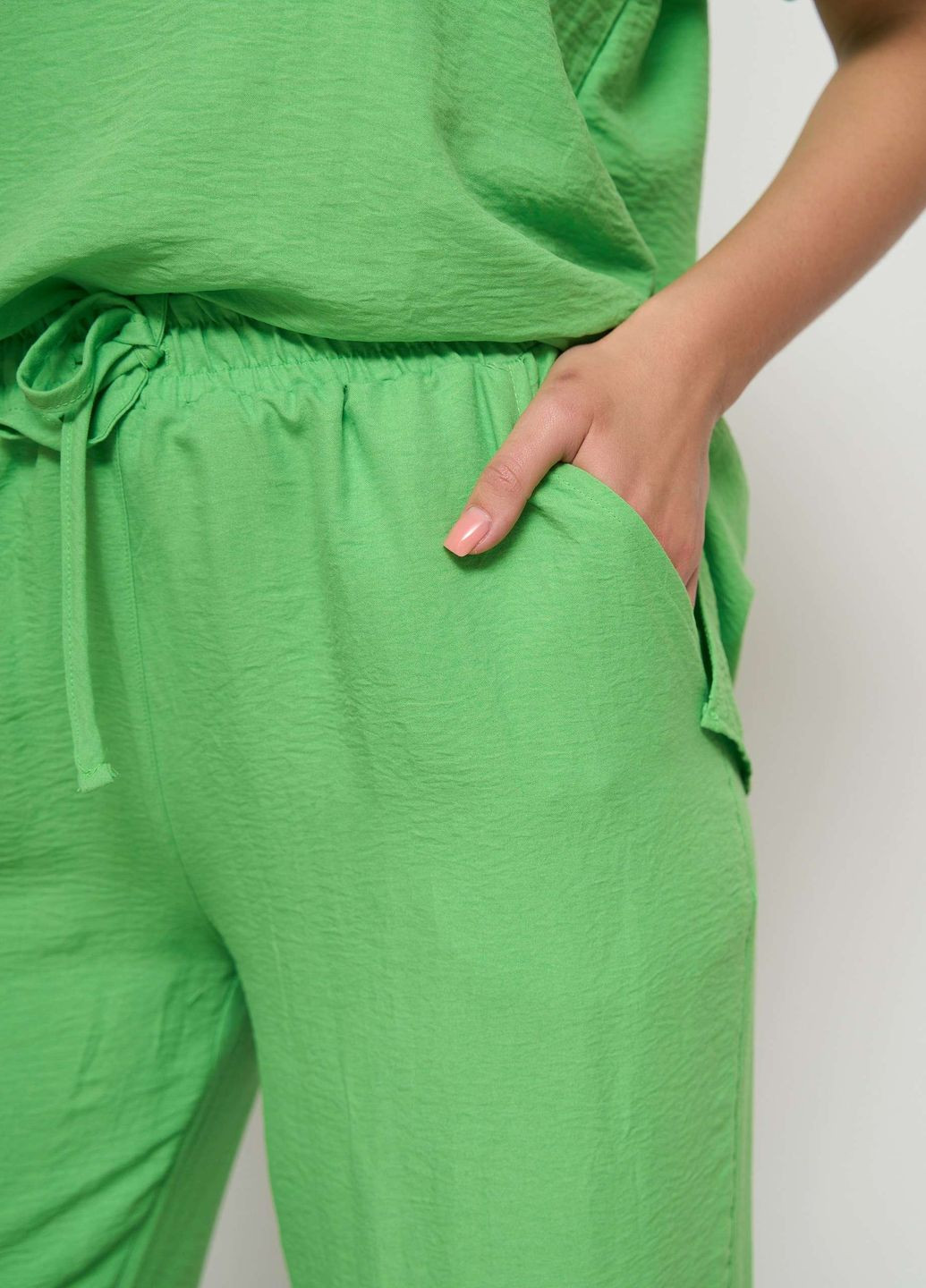 Салатовая комплект со штанами Nicoletta