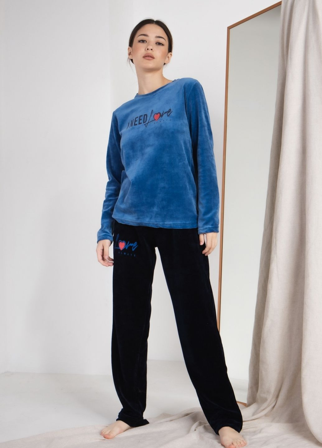 Синя костюм жіночий велюровий Nicoletta