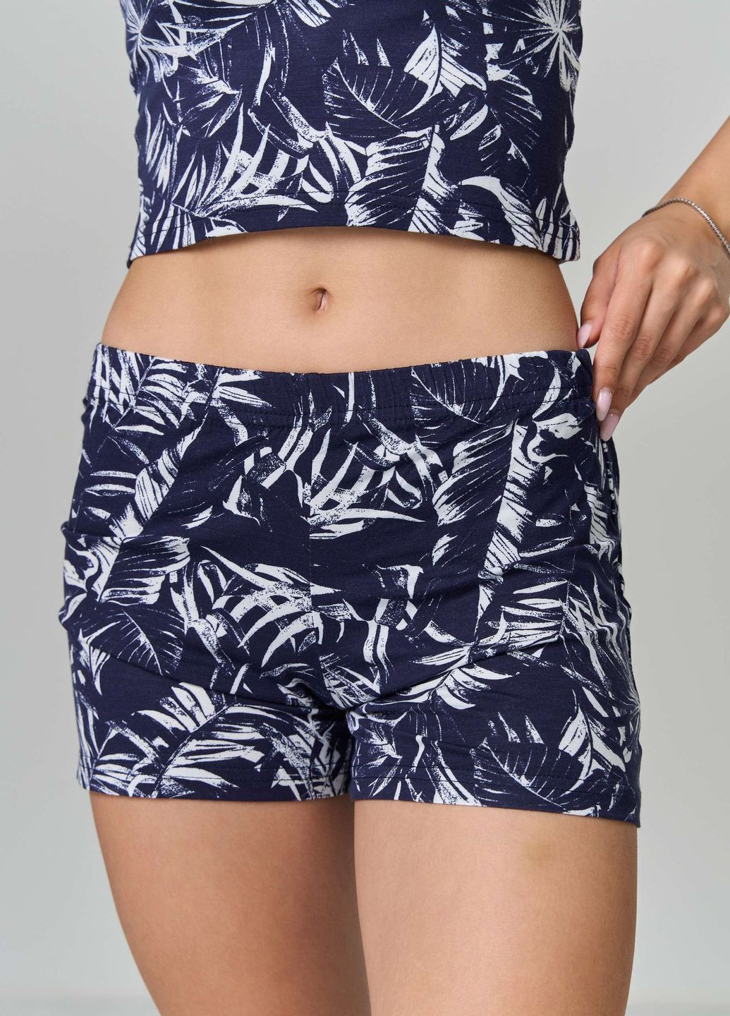 Темно-синяя комплект с мини-шортиками Nicoletta