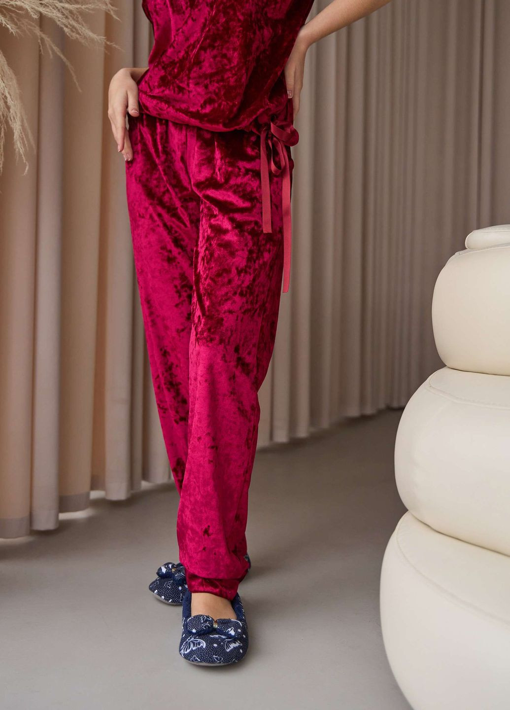 Бордова комплект зі штанами та футболкою на зав'язці Nicoletta