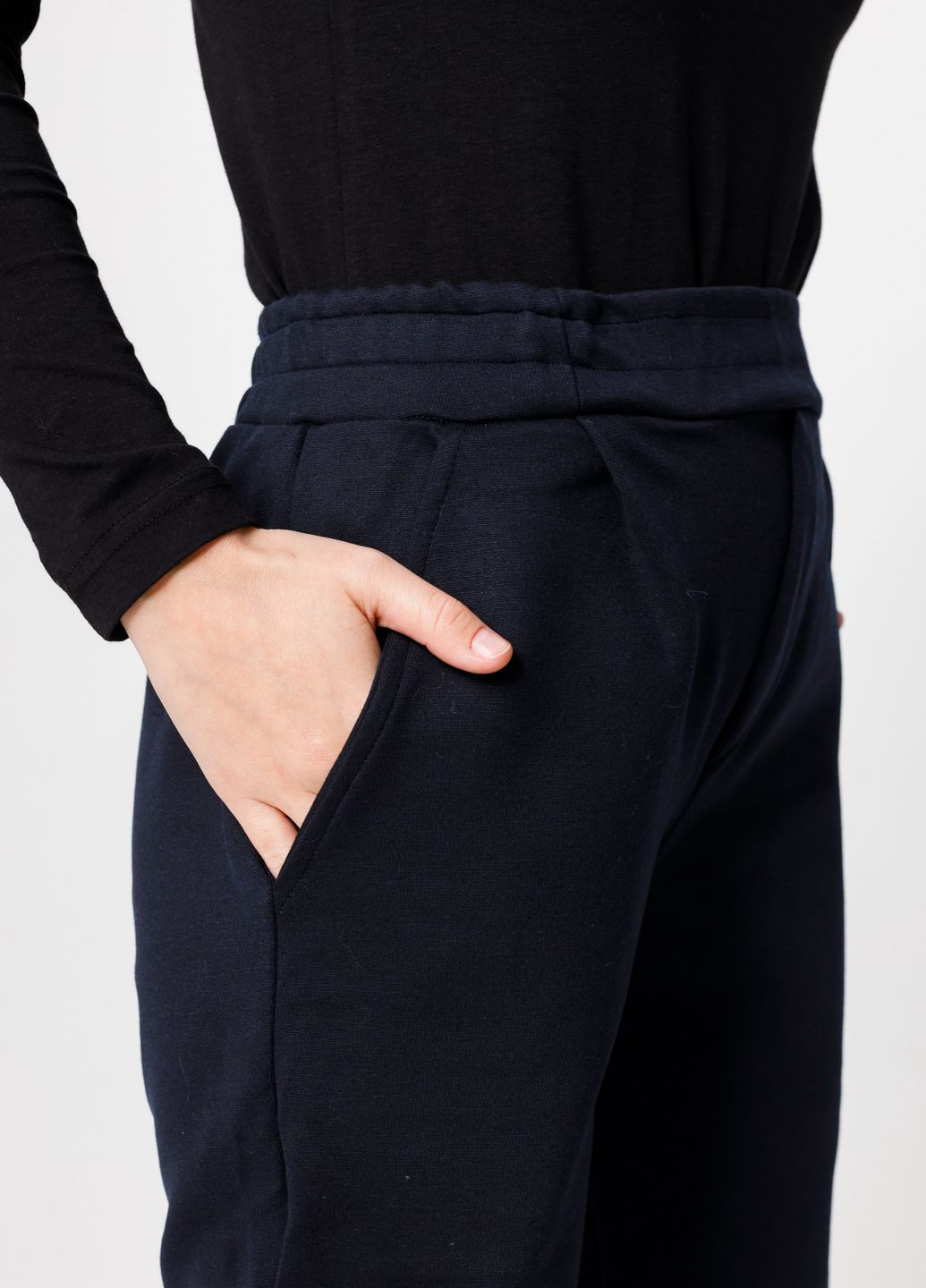 Темно-синяя женские штаны на резинке Nicoletta