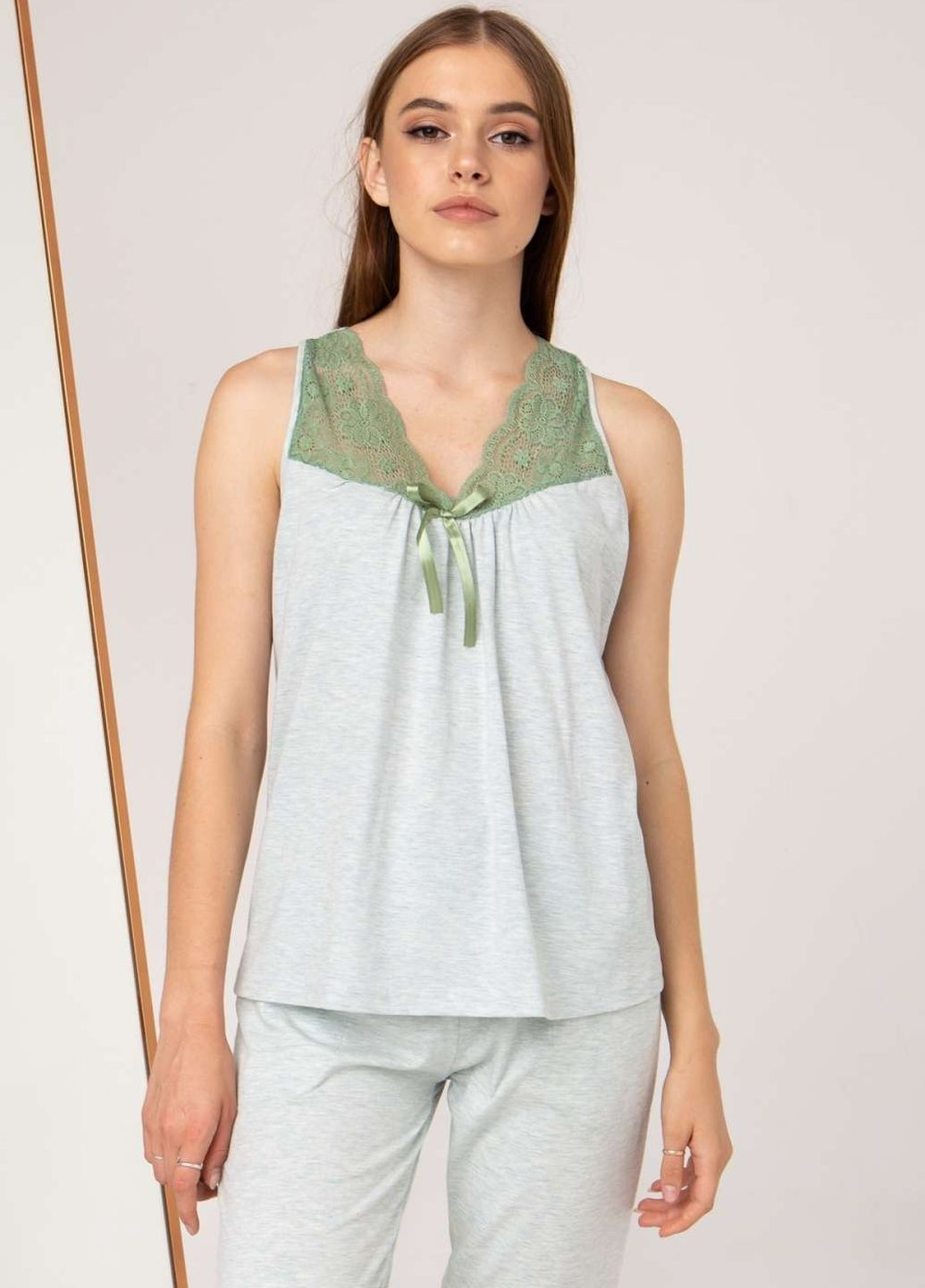 Зеленая женская пижама с капри Nicoletta