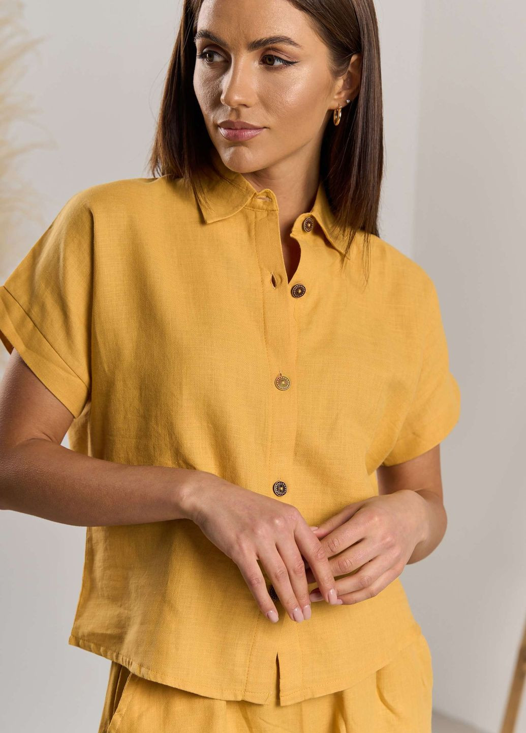 Гірчична комплект жіноча футболка+шорти Nicoletta