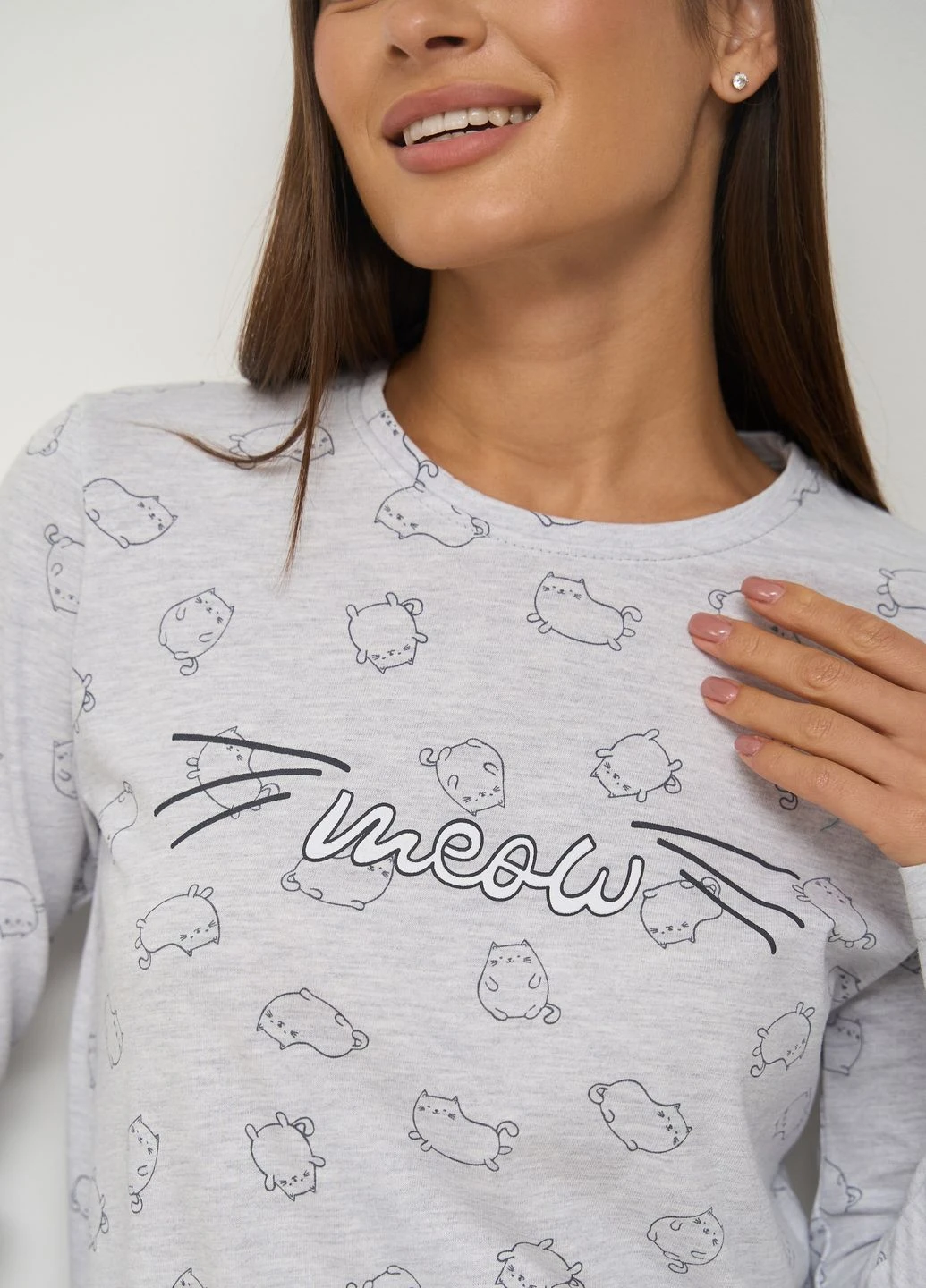 Світло-сіра жіноча піжама на зав'язках Nicoletta