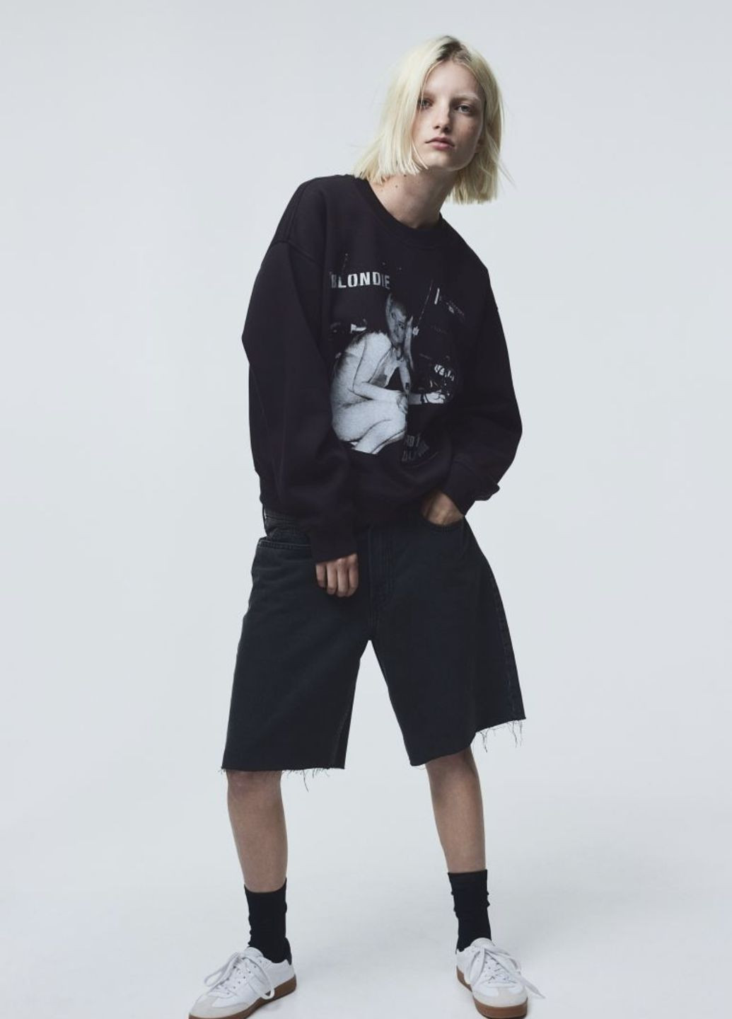 Чорний світшот на флісі H&M малюнок (278033022)