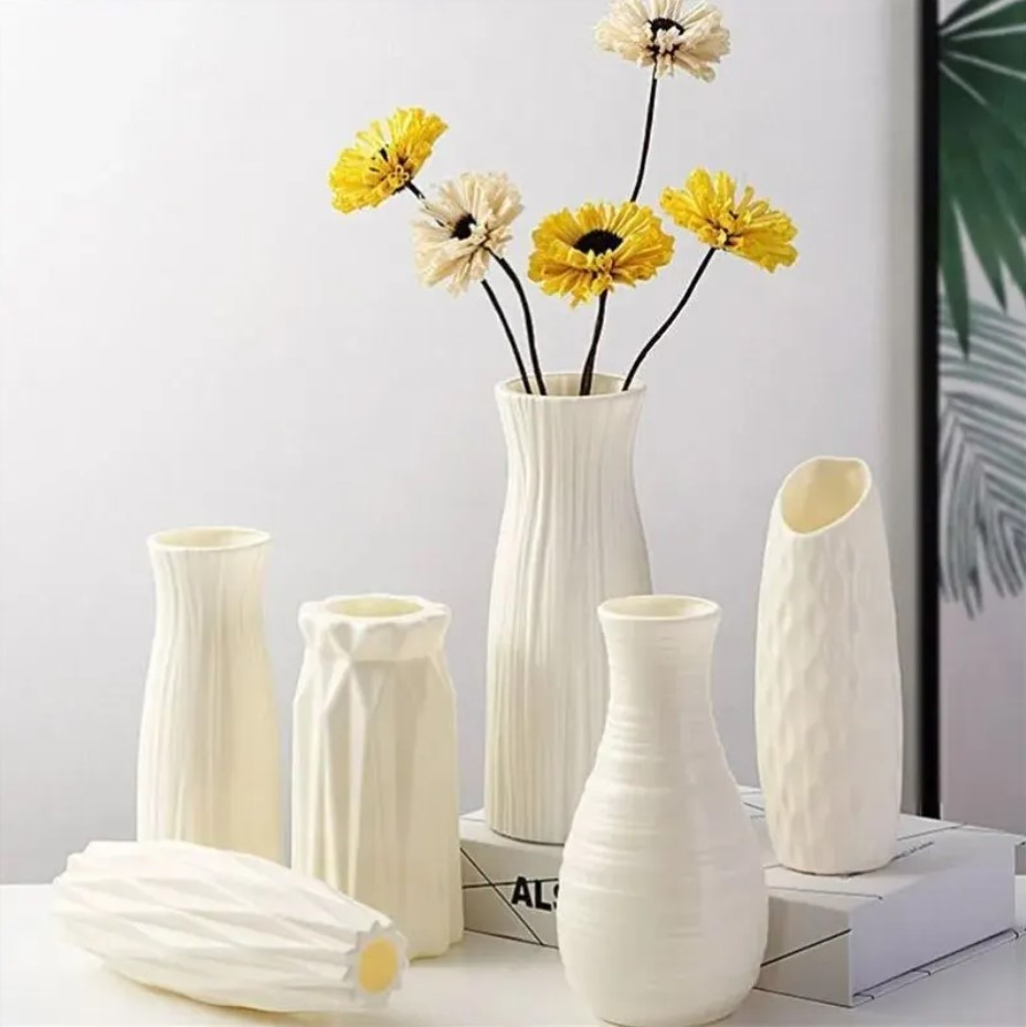 Красива ваза для квітів незвичайної форми. No Brand (278593794)