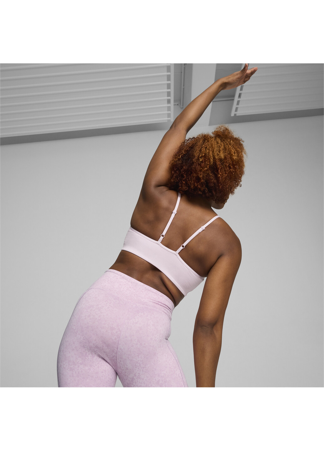 Пурпурный бра move yogini studio training bra Puma полиэстер, эластан