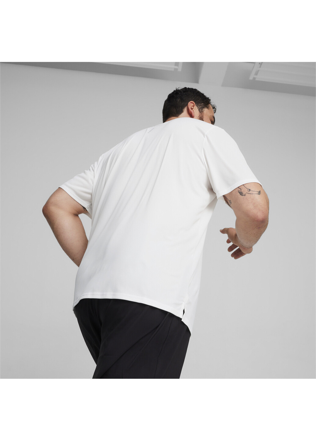 Біла футболка run "favorite" men's graphic tee Puma