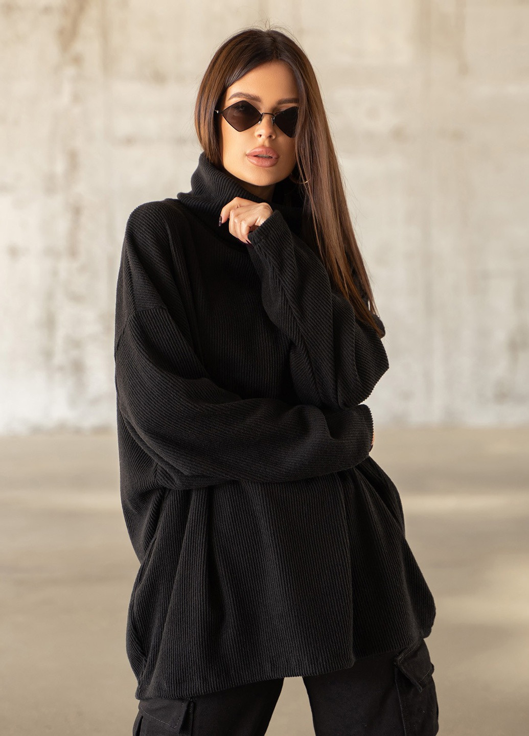 Черный зимний свитер женский ISSA PLUS 13621
