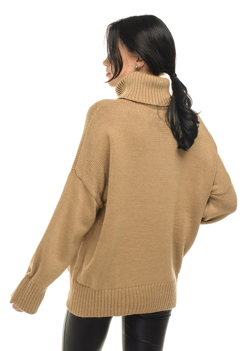 Бежевий вільний жіночий светр SVTR
