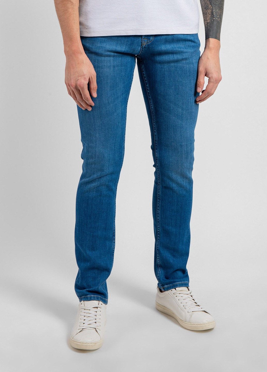Синие демисезонные синие зауженные джинсы Jacob Cohen