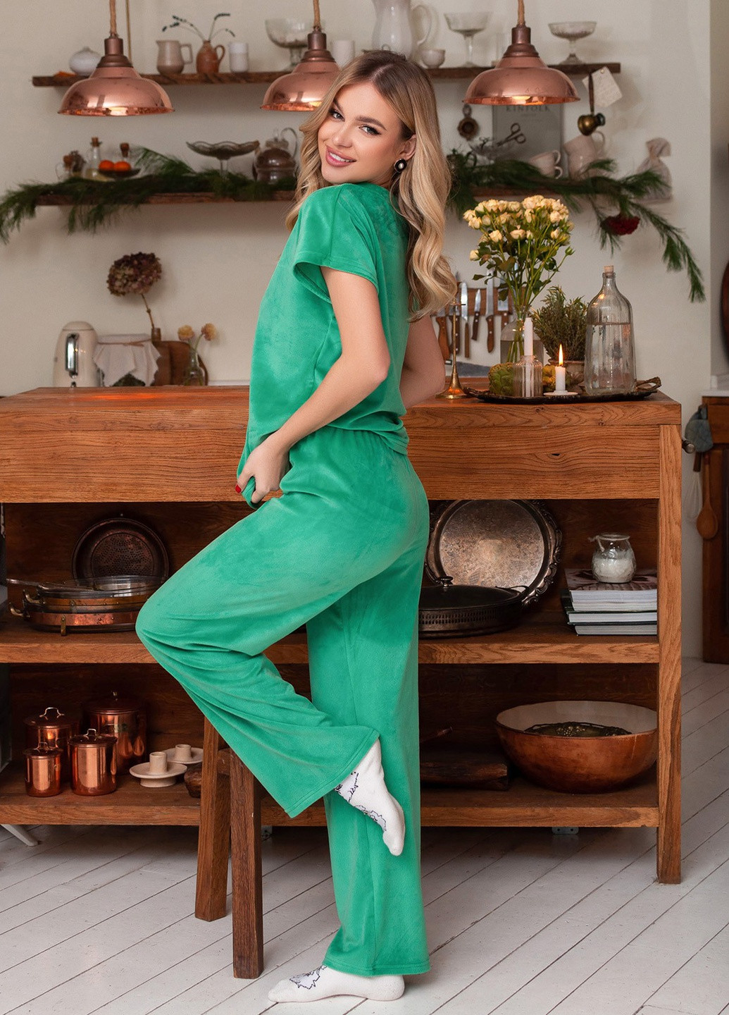 Зеленая всесезон пижама женская футболка + брюки ISSA PLUS 13667