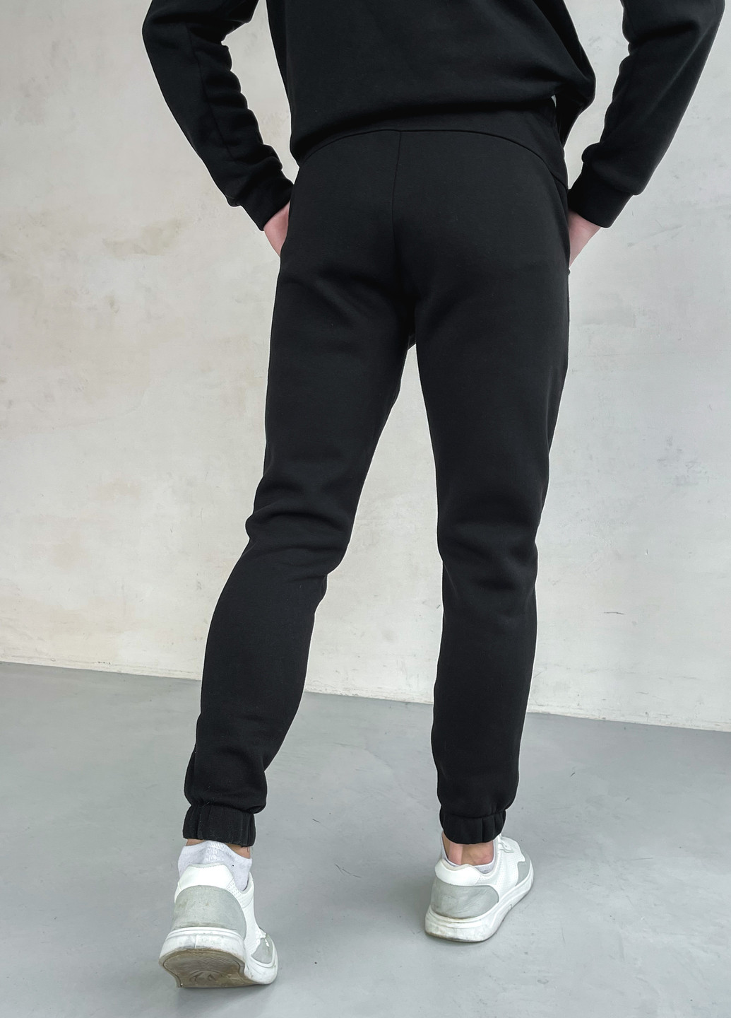 Черный зимний теплый мужской спортивный костюм на флисе черного цвета 100000208 брючный Merlini Виско